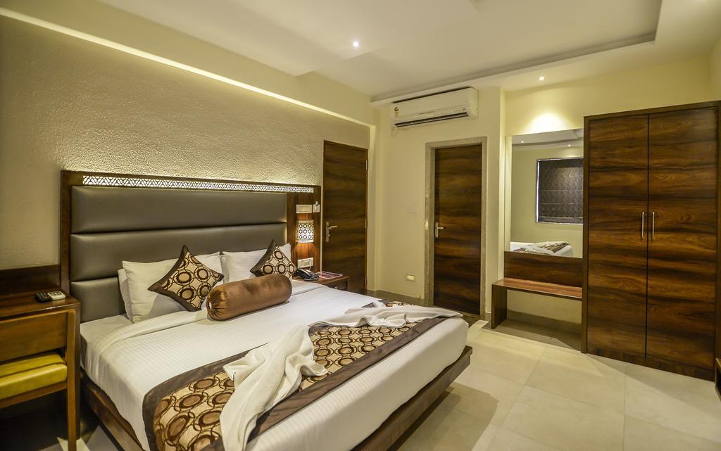 Sunkissed Plaza Hotel Calangute Exterior photo